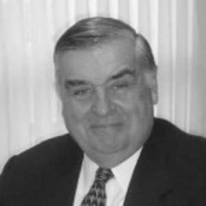 i38_Leo-Collins-headshot-cropped-350x350